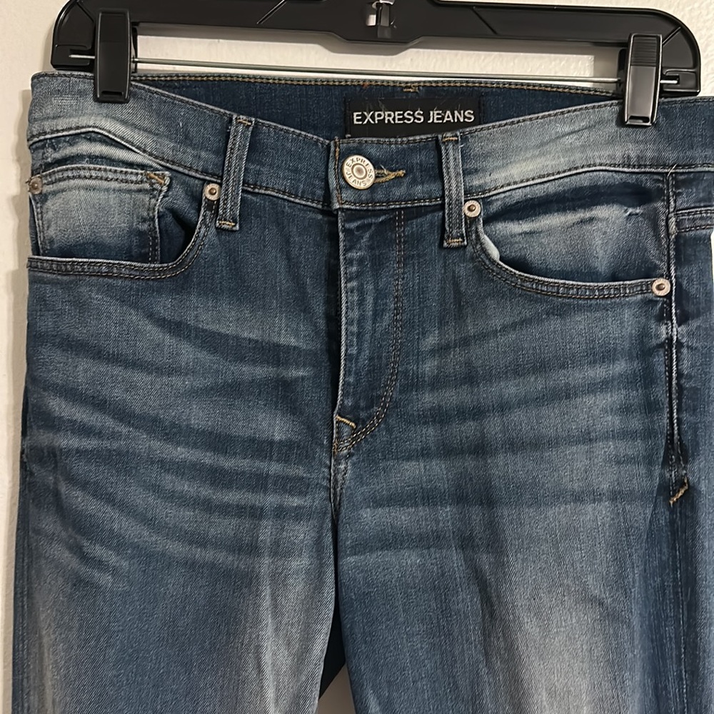 Express Jean - Picture 2 of 5